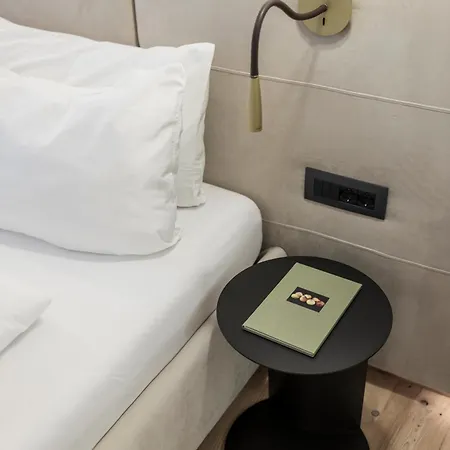 Alte Schmiede Apartments&rooms Bozen
