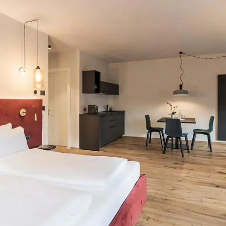 Alte Schmiede Apartments&rooms * Bozen