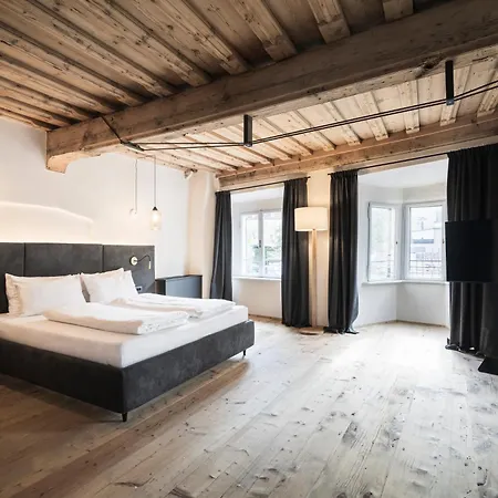 Alte Schmiede Apartments&rooms *