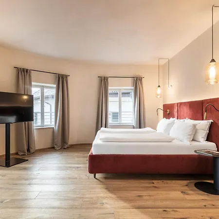Alte Schmiede Apartments&rooms *