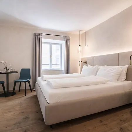 Alte Schmiede Apartments&rooms Bozen