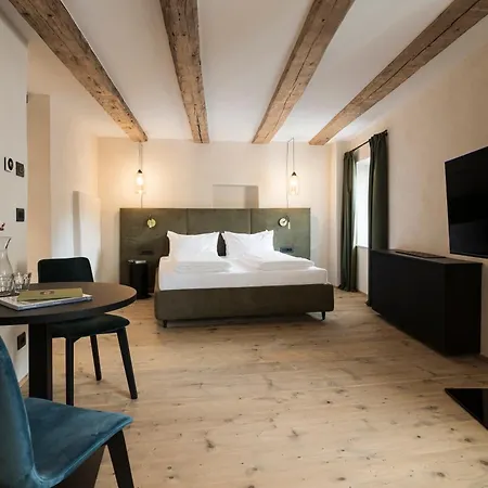 Alte Schmiede Apartments&rooms *